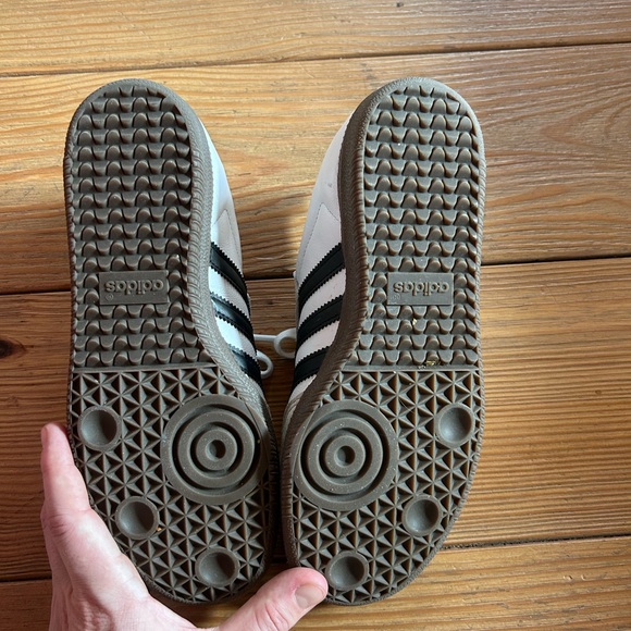 Adidas Samba OG White and Black Sneakers with Brown Sole Size 7 - Picture 4 of 8